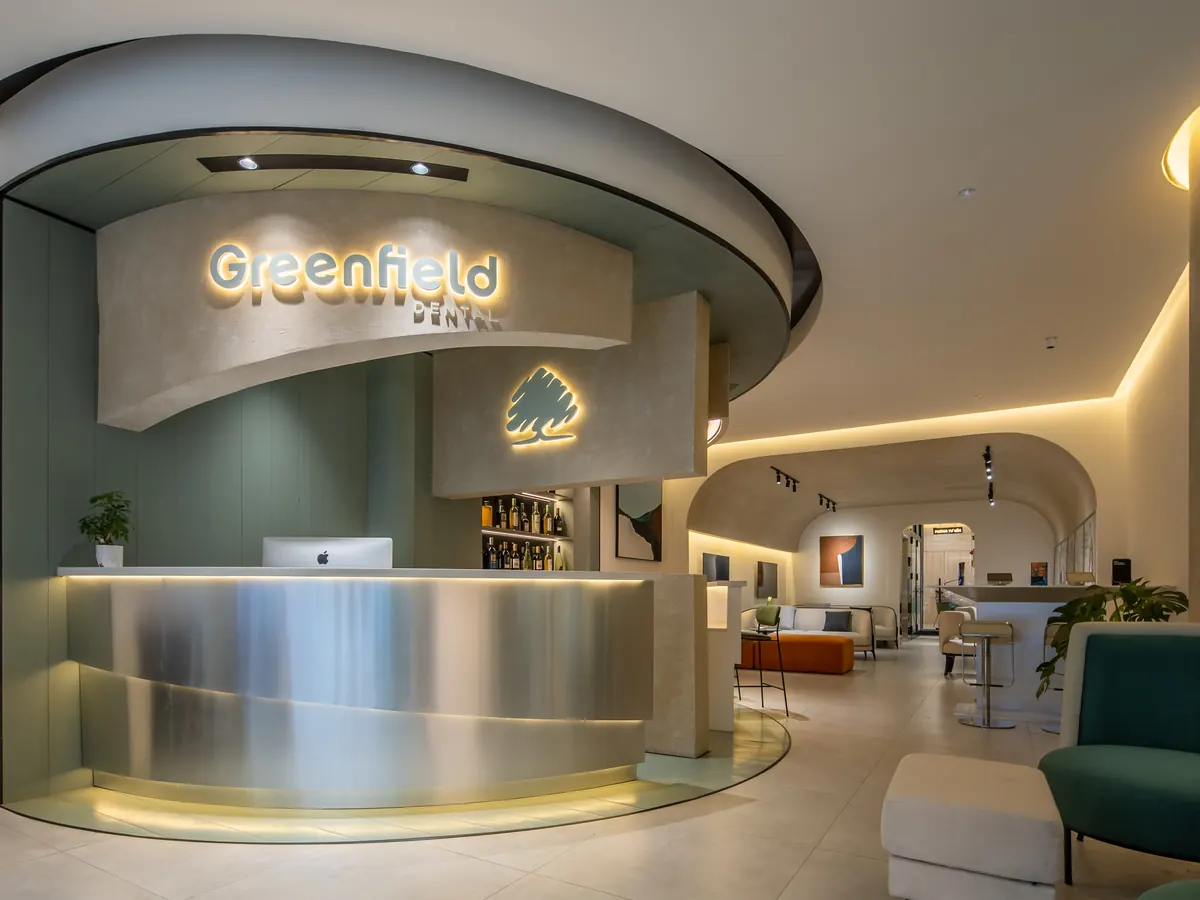 Quầy lễ tân Nha khoa Greenfield