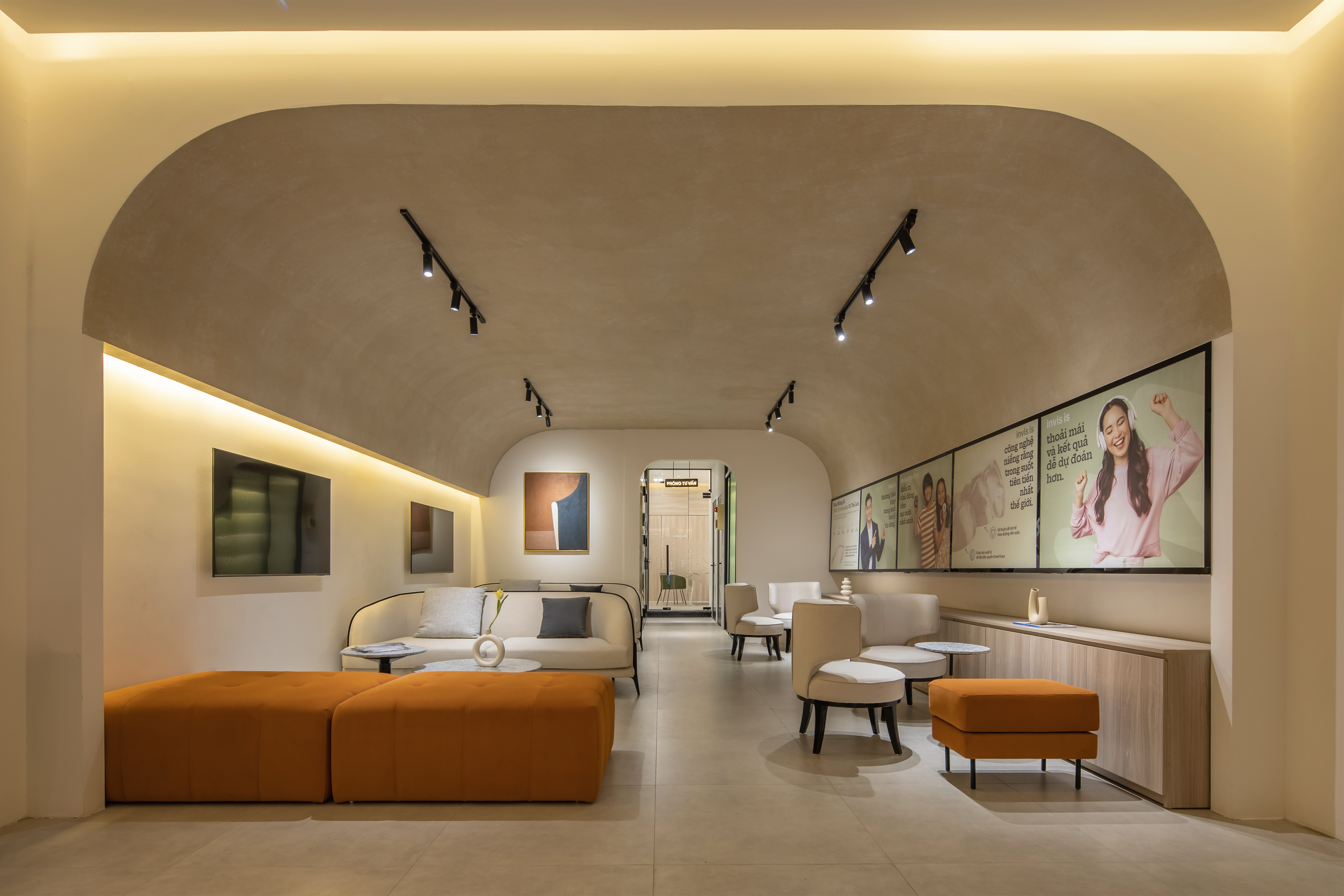 Greenfield Dental Clinic modern reception area in Hanoi, Vietnam